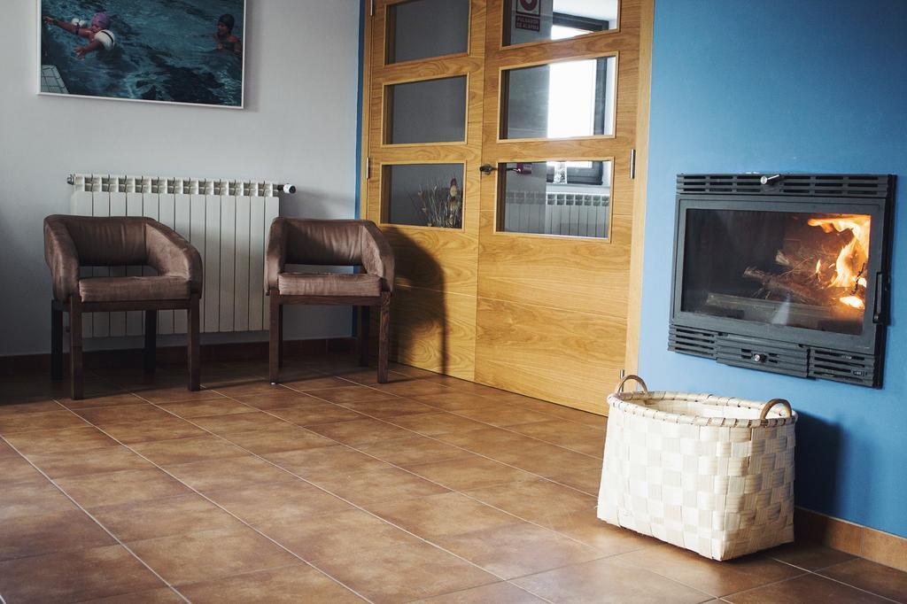 קאסטרופול Albergue Camino Norte מראה חיצוני תמונה